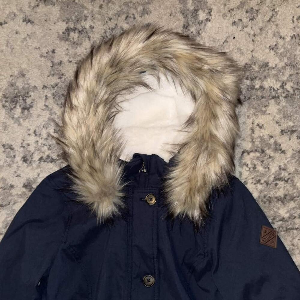 Vintage Y2K Hollister Faux Fur Parak jacket